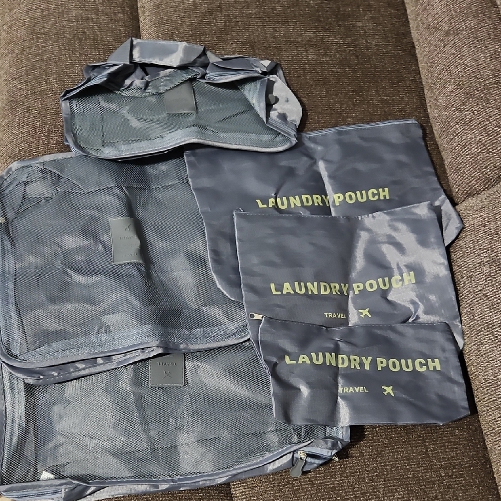 NWT Travel Gray Mesh Travel Organizer Set. 6 Pieces.